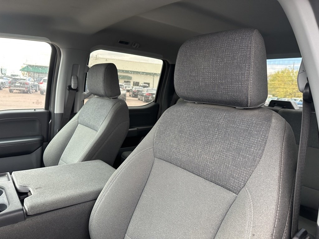 2024 Ford F-150 XLT photo 3