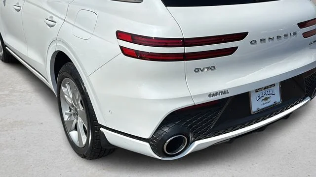 Used 2023 White Genesis 3.5T Sport image 37