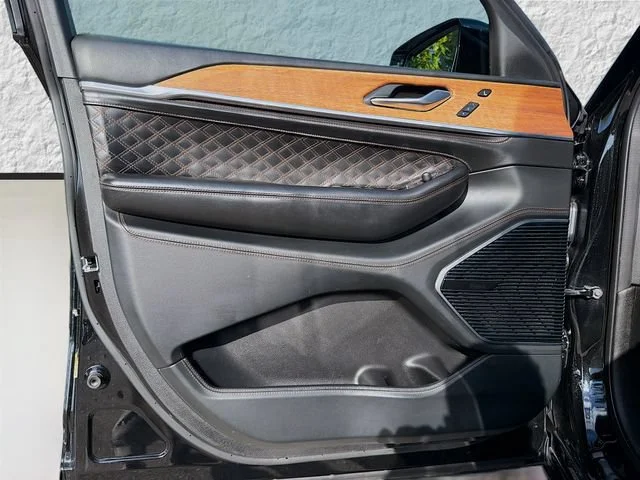 2022 Jeep Grand Cherokee Summit Reserve - Photo 22