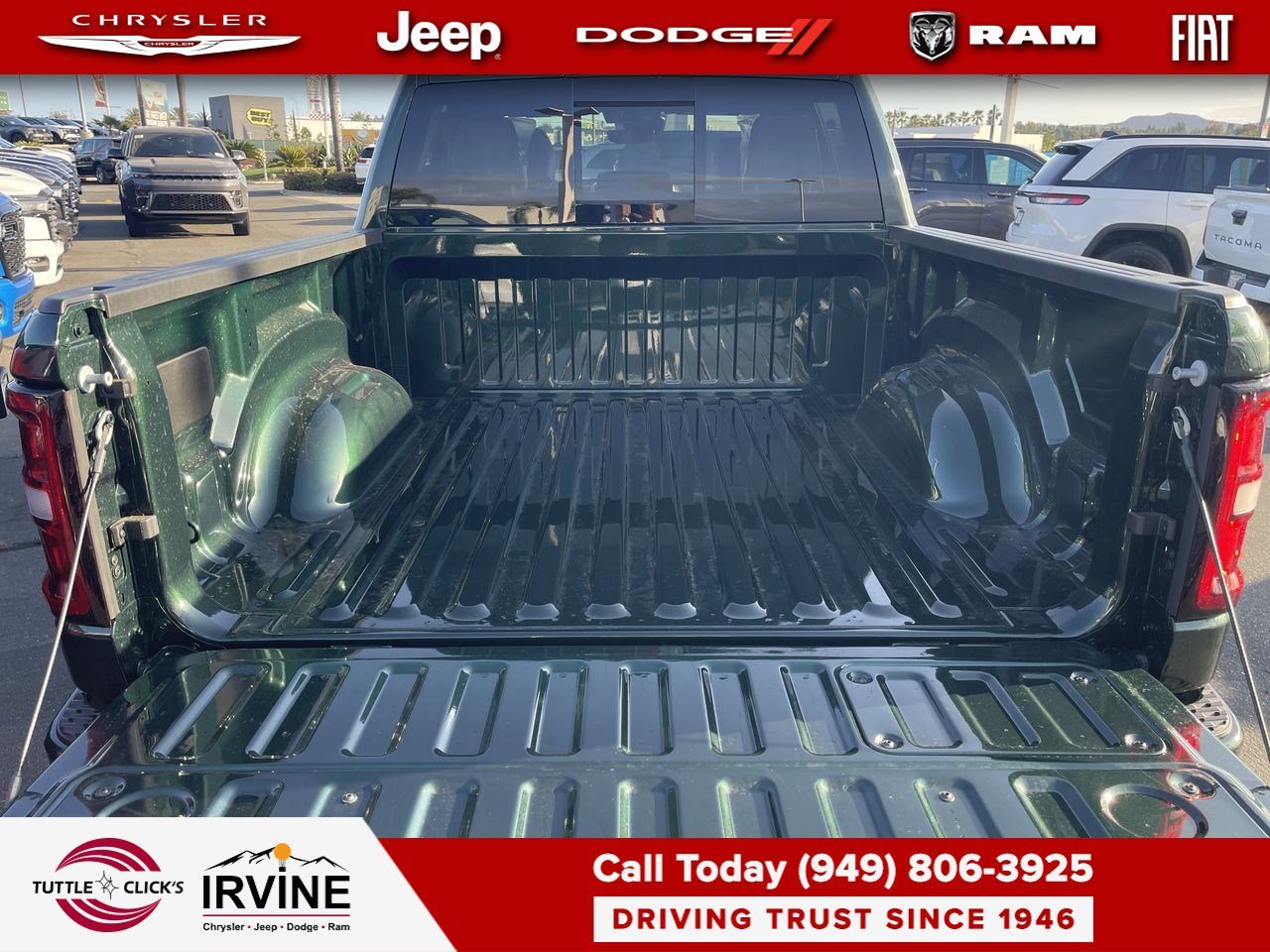 New 2026 Serrano-Green Metallic Exterior Paint RAM Laramie image 27