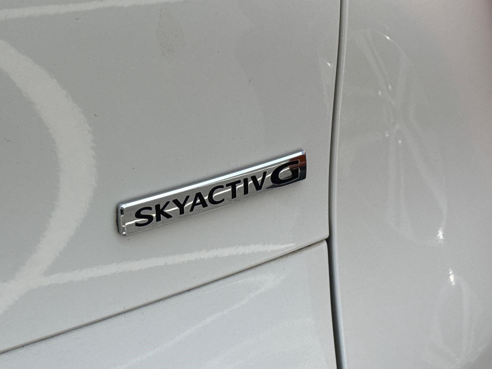 Used 2023 Snowflake White Pearl Mica Mazda 2.5 S Select Package image 12