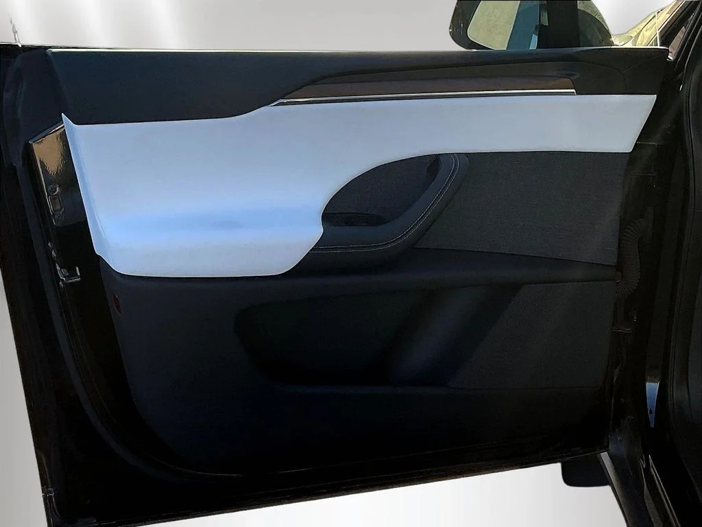 Used 2023 Black Tesla Standard Range image 19