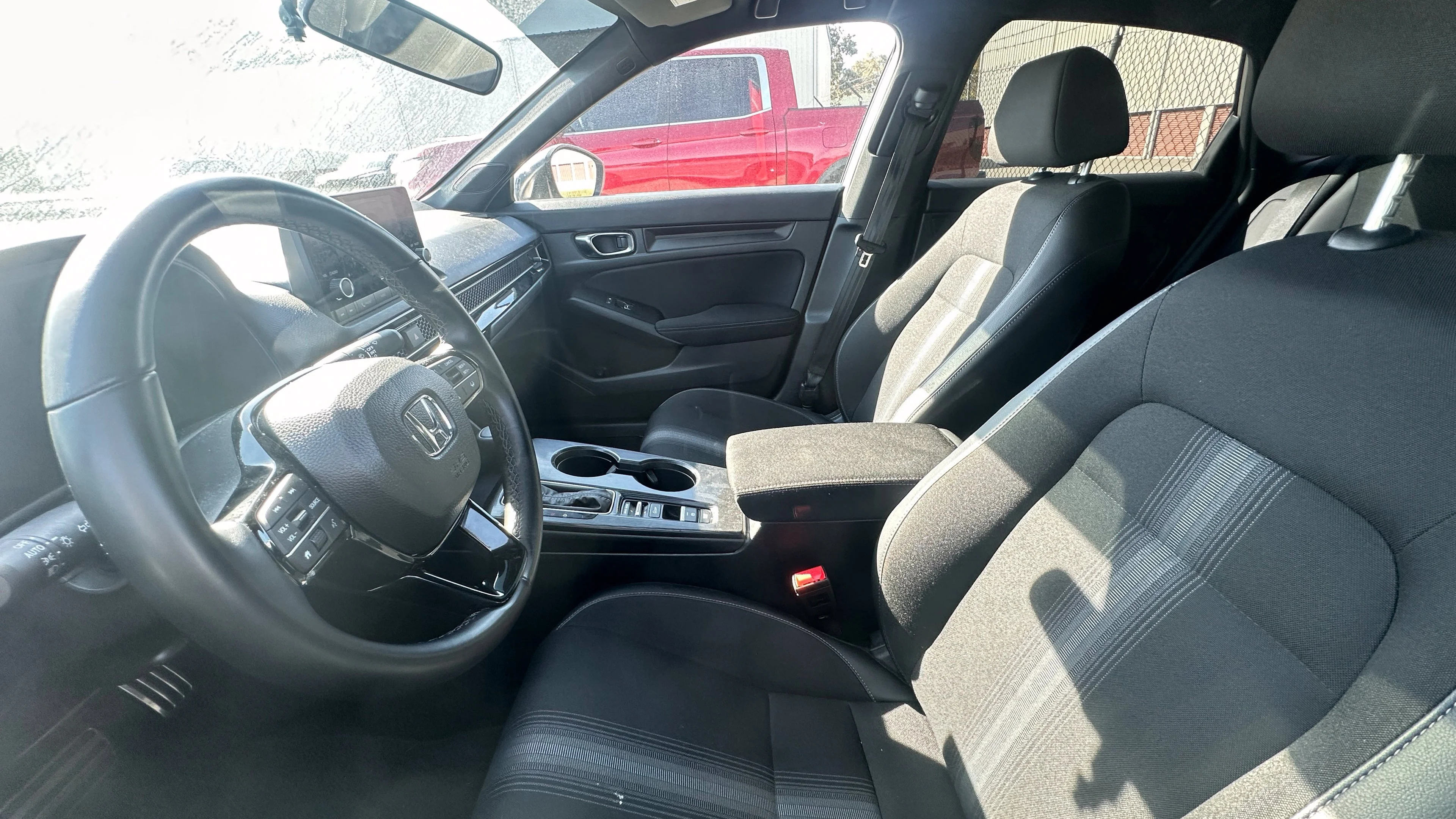 Used 2025 Solar Silver Metallic Honda Sport image 4