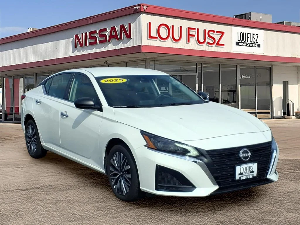 2025 Nissan Altima