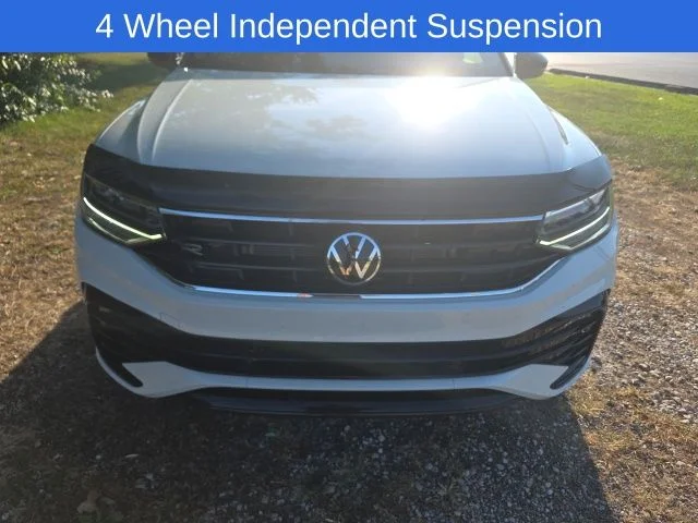 Used 2024 Opal White Pearl Effect Volkswagen 2.0T SE R-Line Black image 9