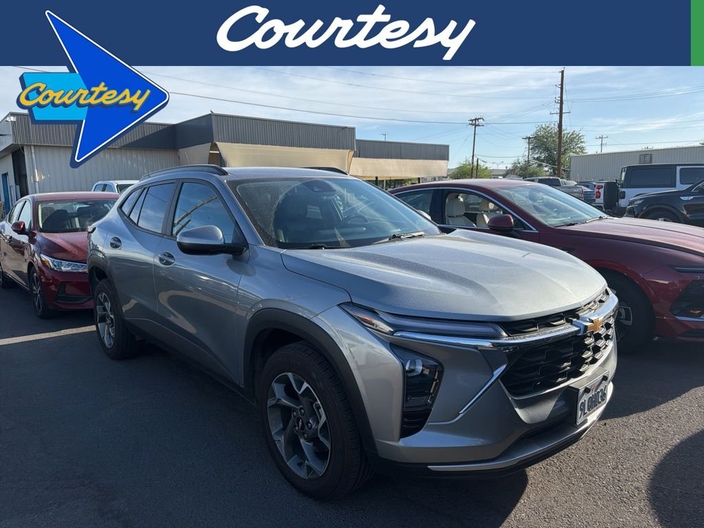 2024 Chevrolet Trax LT