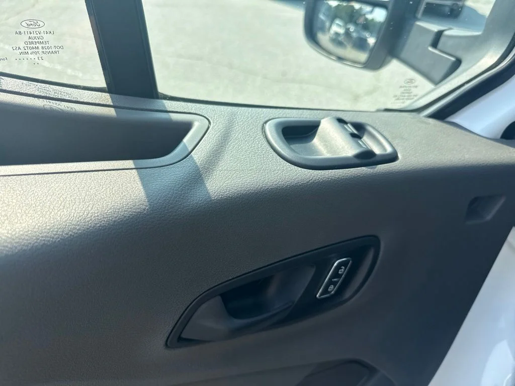 Used 2023 White Ford Base image 14