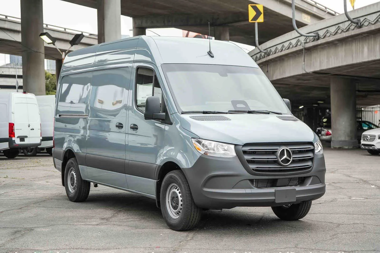 New 2026 Blue Gray Mercedes-Benz Cargo 144WB High Roof RWD 2.0L I4 Diesel Turbo SO image 3