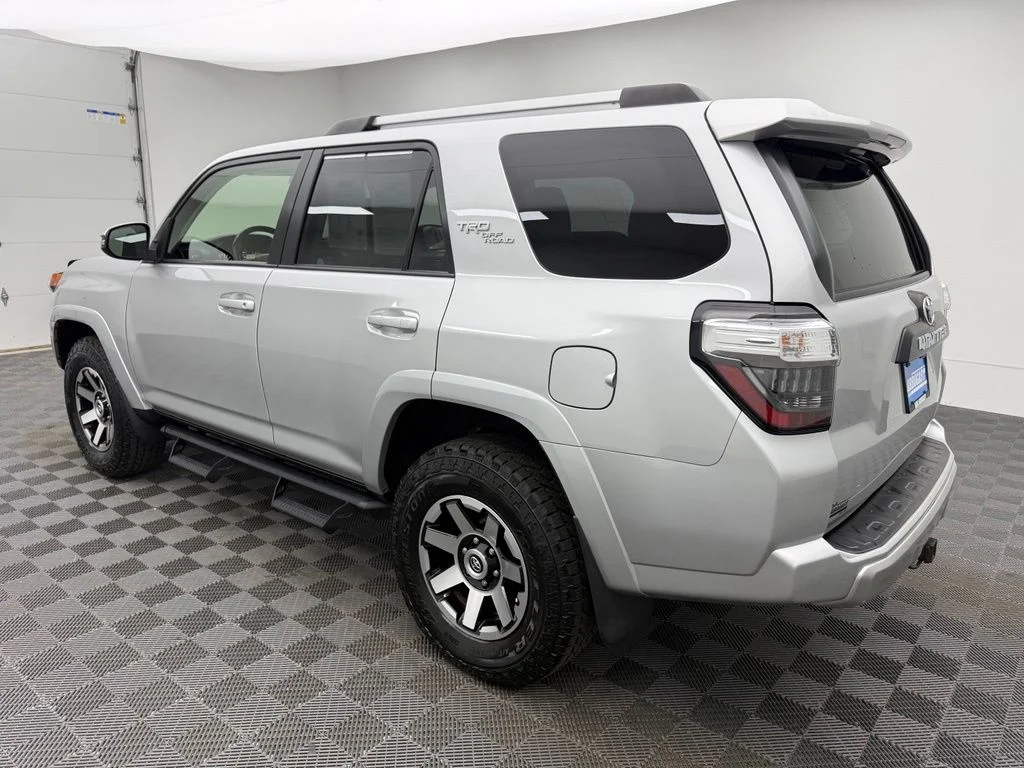 Used 2018 Silver Toyota TRD Off-Road Premium image 11