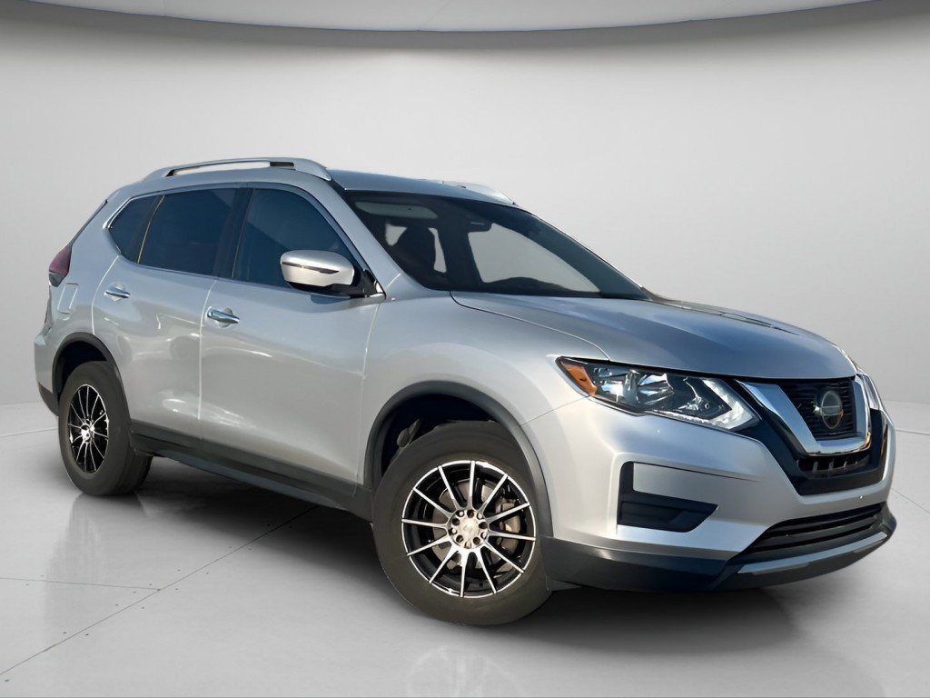 Certified Used 2019 Brilliant Silver Metallic Nissan SV image 2