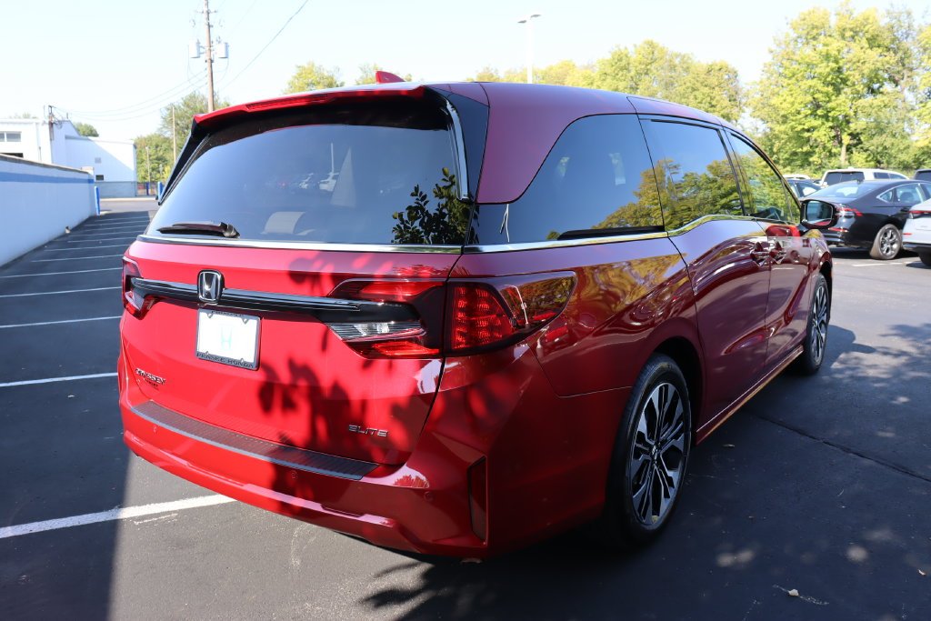 New 2027 Radiant Red Metallic II Honda Elite image 5