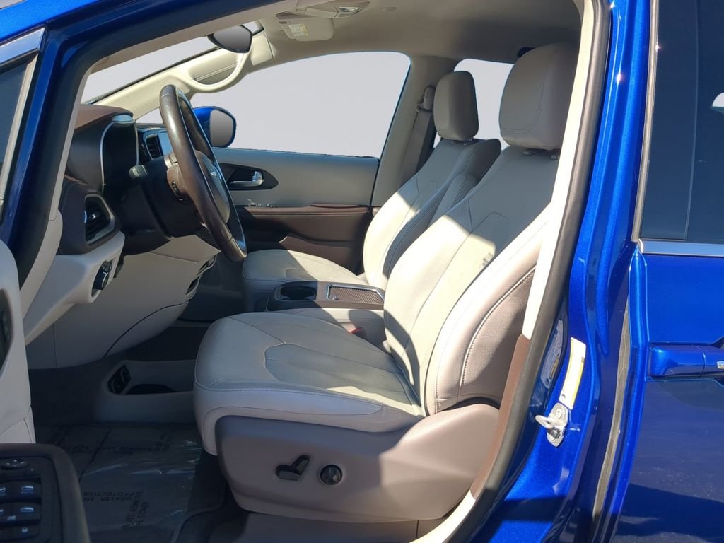 Used 2021 Blue Chrysler Touring L image 12