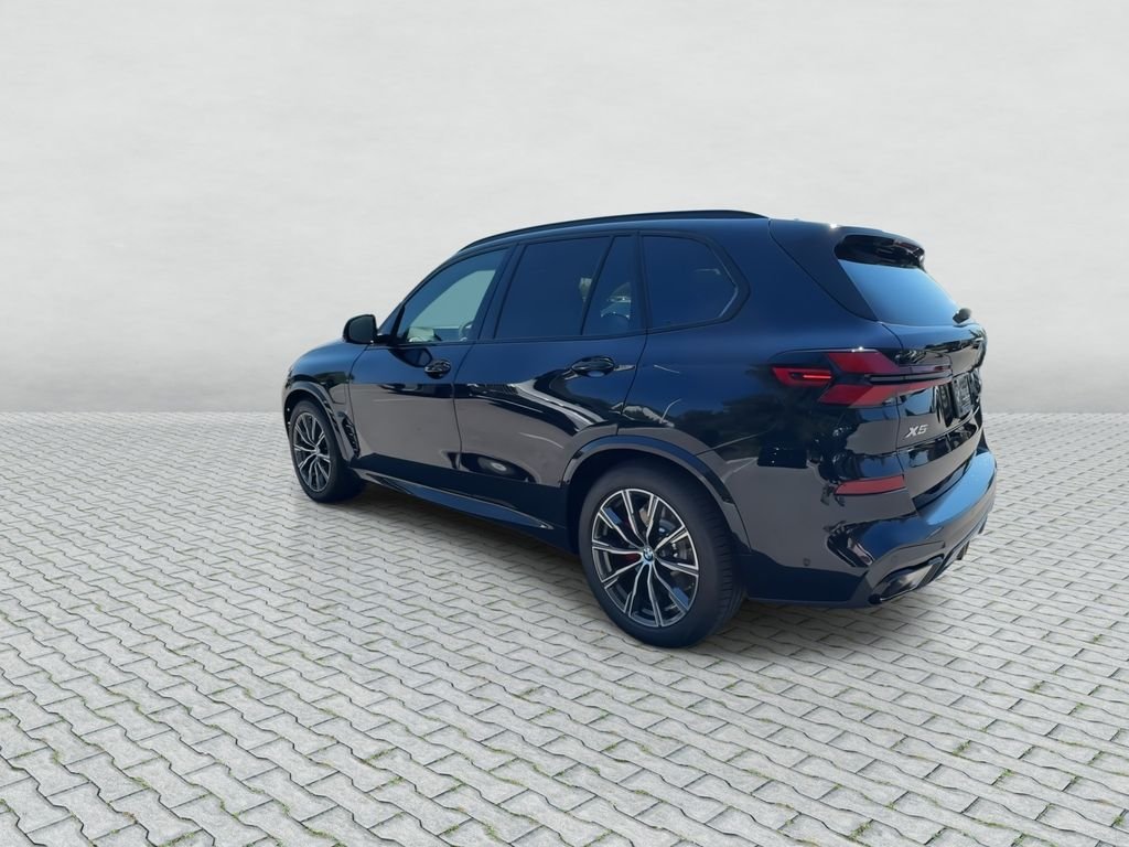 New 2026 Carbon Black Metallic BMW xDrive50e image 6