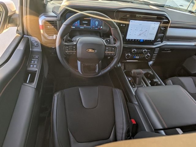 2025 Ford F-150 Raptor - Photo 8