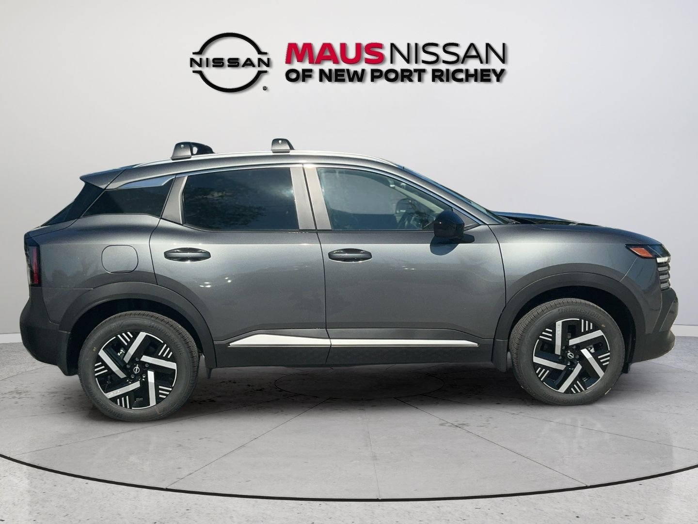 New 2027 Gray Nissan  image 13