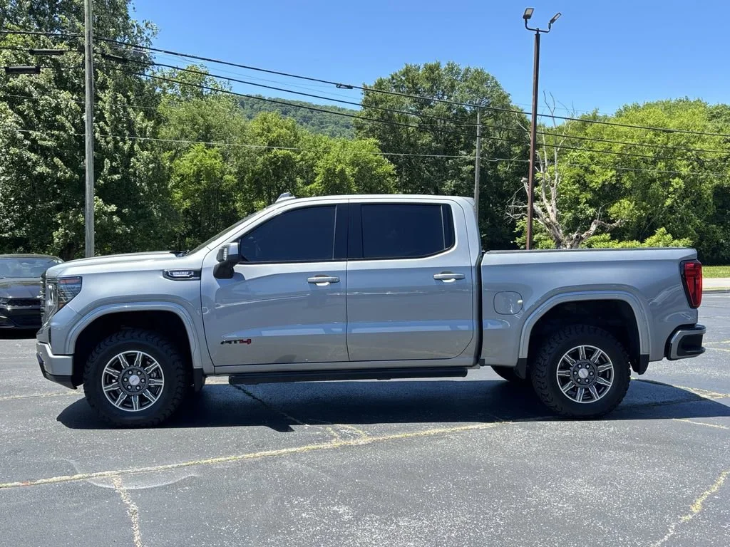 2024 GMC Sierra 1500 AT4 - Photo 6