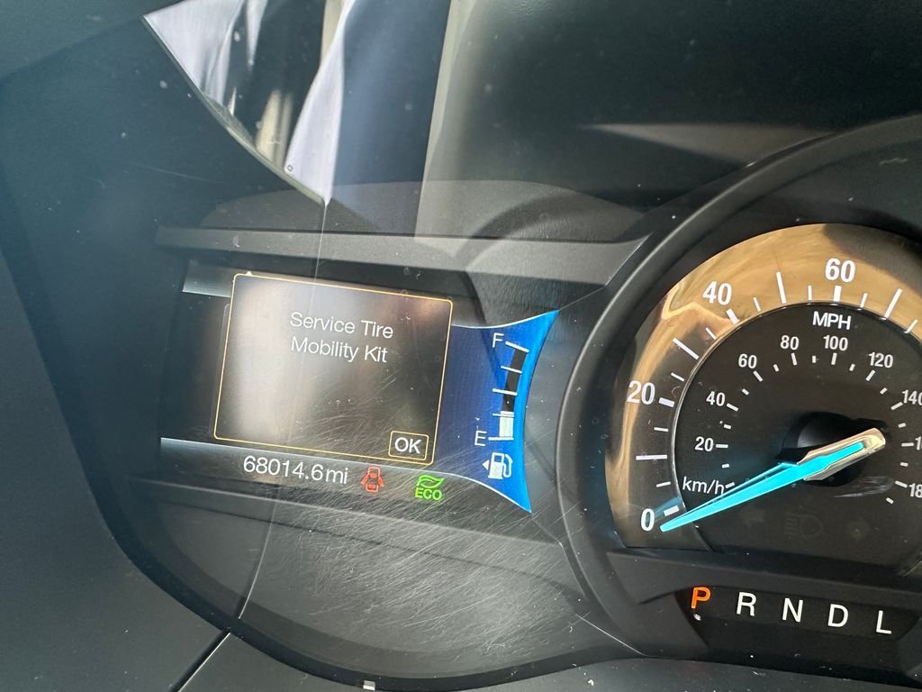 Used 2020 White Ford SE image 19