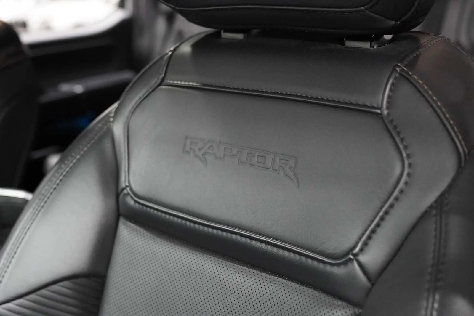 Used 2023 Iconic Silver Metallic Ford Raptor image 12
