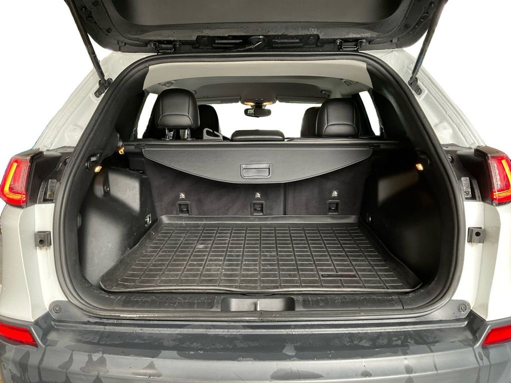 Used 2019 White Jeep Trailhawk image 13