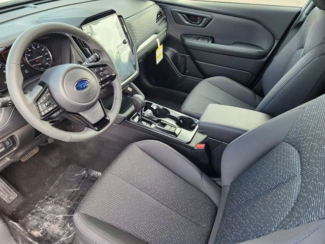 New 2026 CRYSTAL WHITE PEARL Subaru Premium image 38