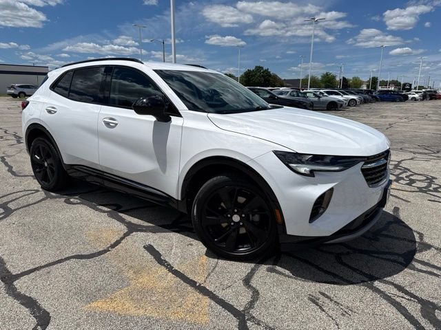 Used 2021 White Buick Preferred image 1