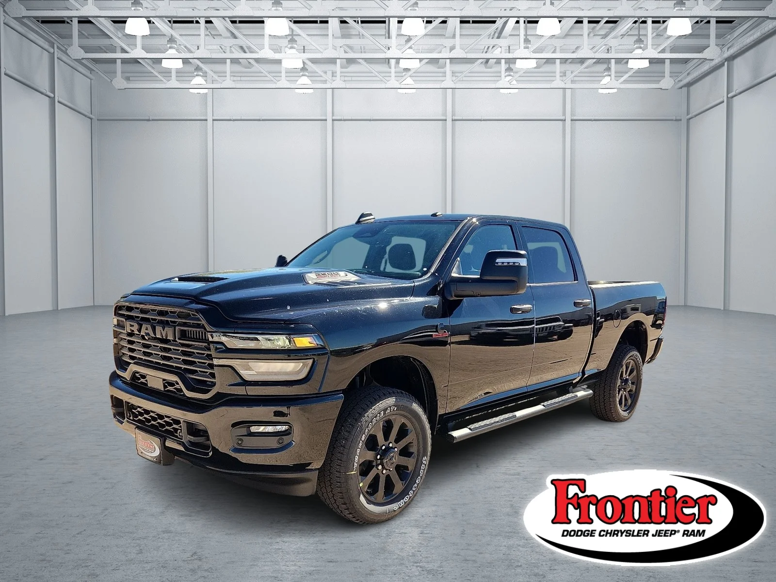 New 2027 Diamond Black Crystal Pearl-Coat  Paint Ram BLACK EXPRESS CREW CAB 4X4 6