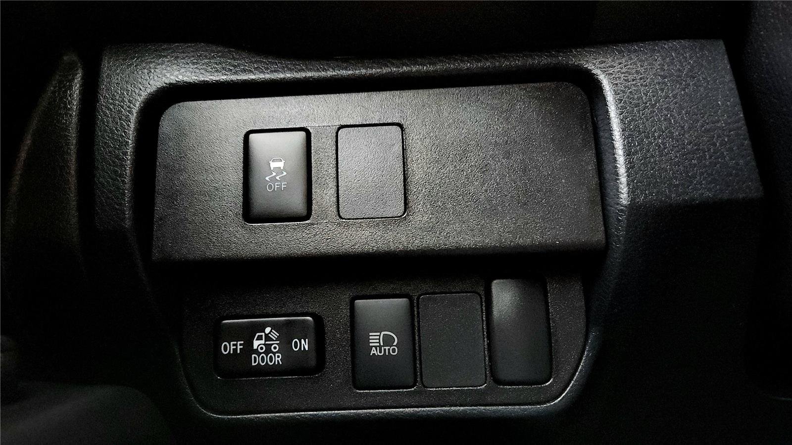 2022 Toyota Tacoma SR - Photo 32