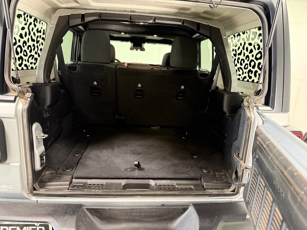 Used 2024 Silver Jeep Sport S image 6