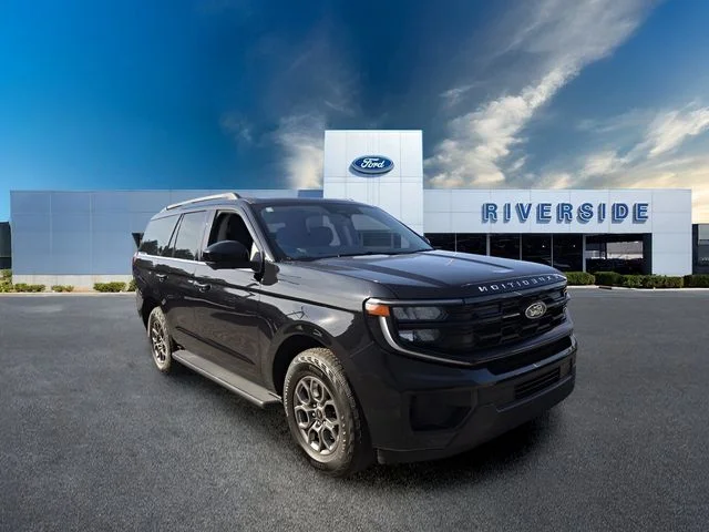 Certified Used 2025 Agate Black Metallic Ford Active image 1