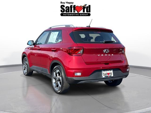 2023 Hyundai Venue Limited - Photo 5