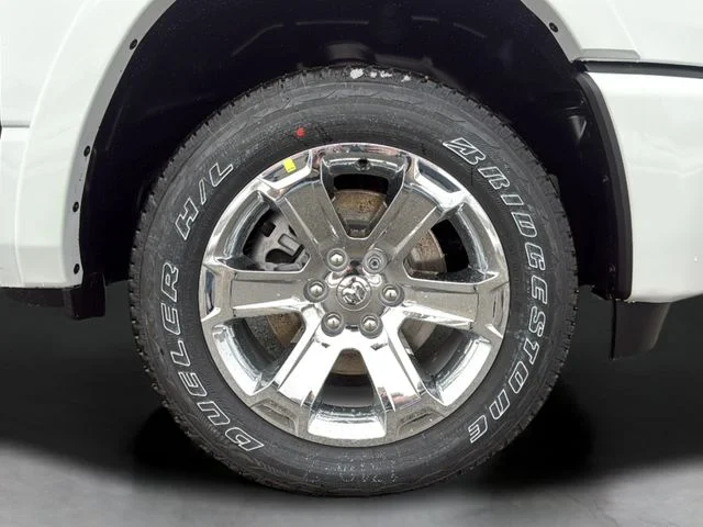 New 2026 Bright White Clear-Coat Exterior Paint RAM Big Horn/Lone Star image 9