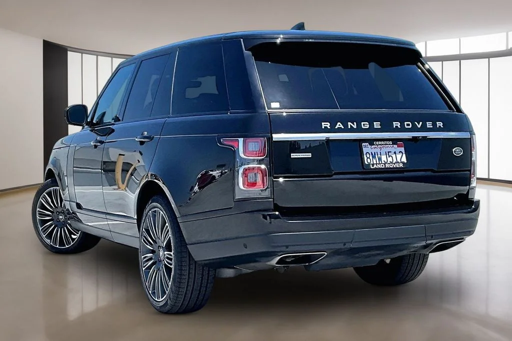 Used 2019 Black Land Rover 5.0L V8 Supercharged image 4