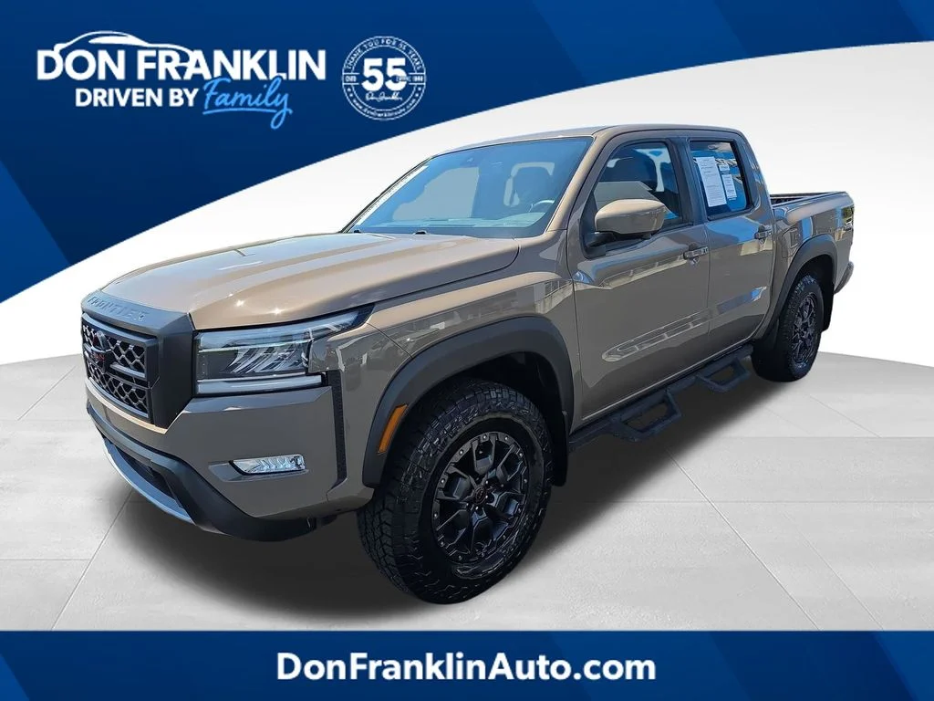 2023 Nissan Frontier PRO-4X Crew Cab 4X4's photo