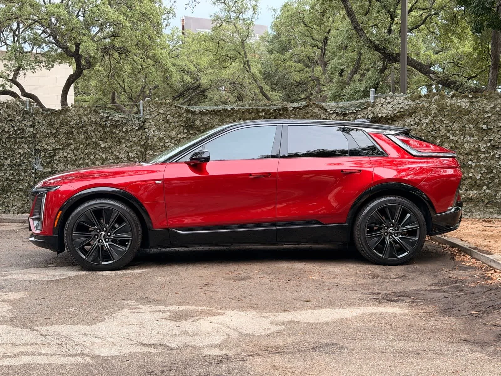 Certified 2024 Cadillac LYRIQ Sport 3 with VIN 1GYKPWRL4RZ142407 for sale in San Antonio, TX