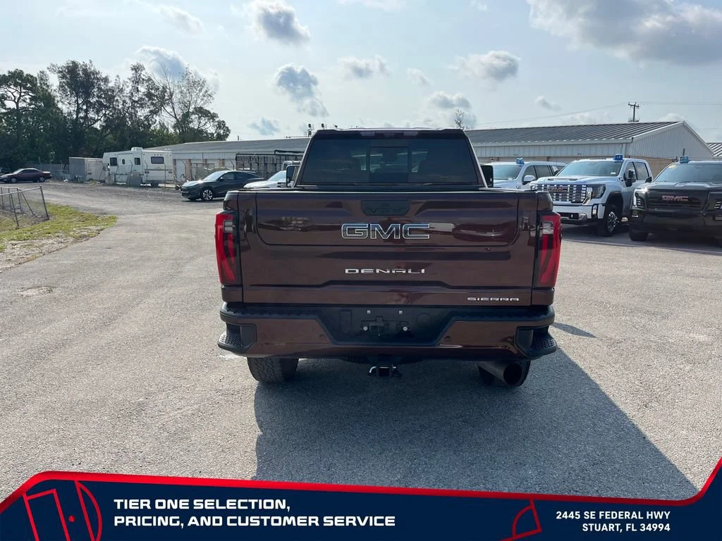 Used 2024 Redwood Metallic GMC Denali Ultimate image 6