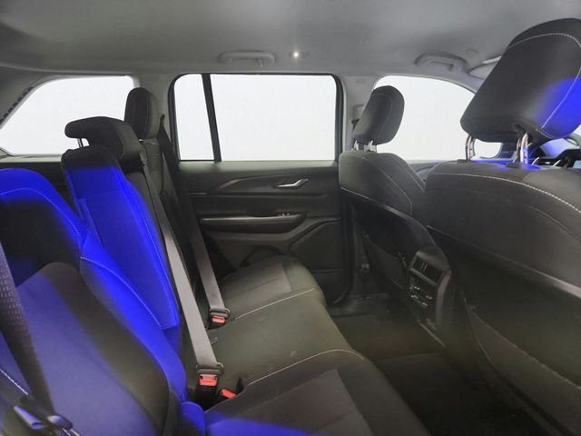 Used 2024 Gray Jeep Laredo image 19