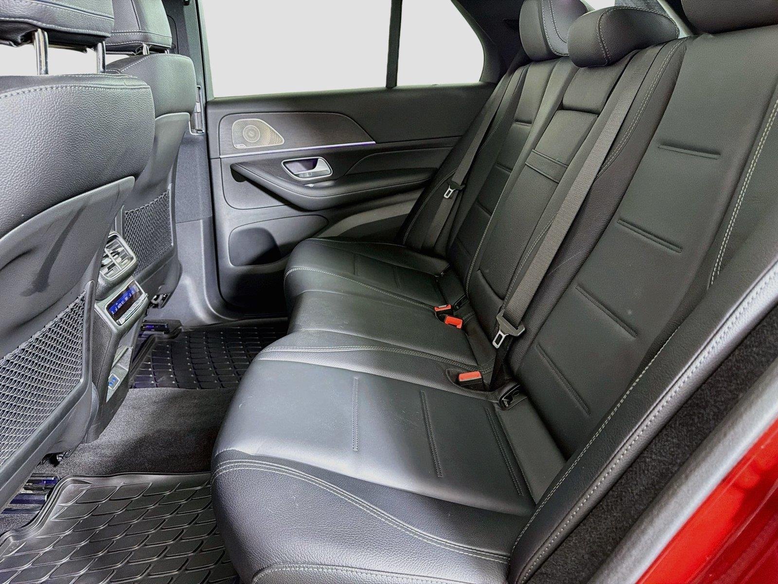 Used 2025 MANUFAKTUR Cardinal Red Metallic Mercedes-Benz GLE 580 image 26