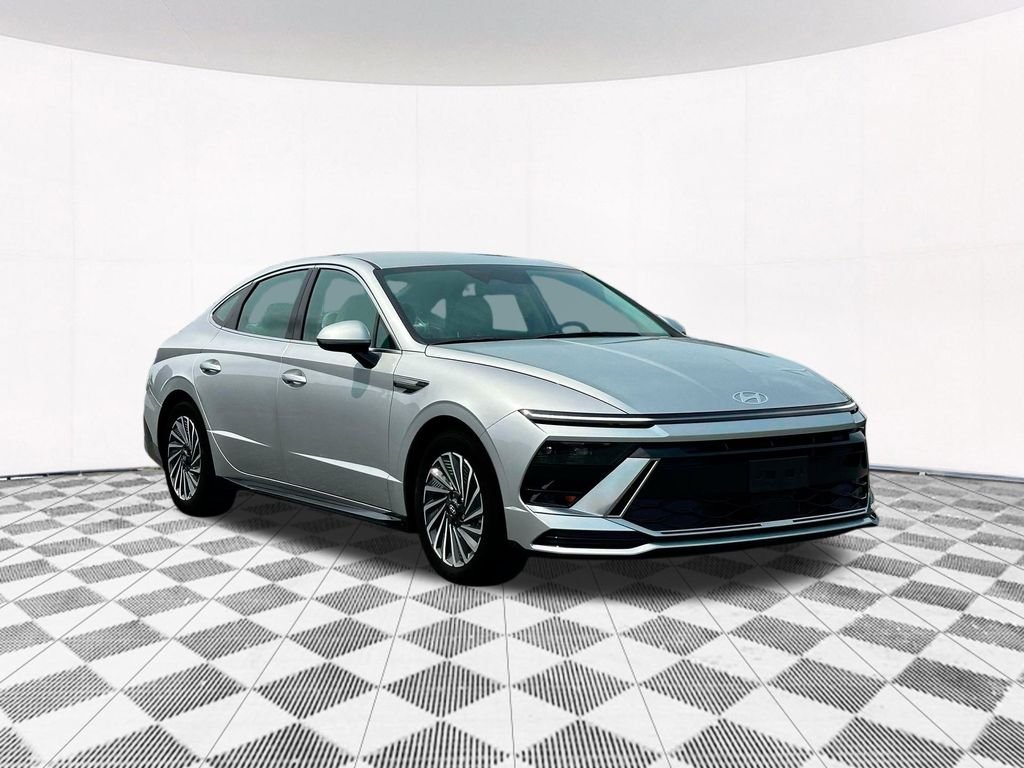 2025 Hyundai Sonata Hybrid SEL - Photo 16