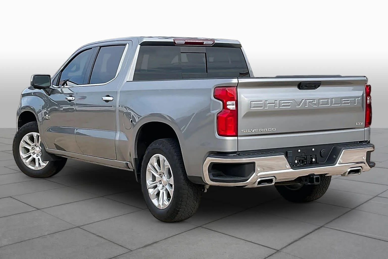 Used 2024 Sterling Gray Metallic Chevrolet LTZ image 13