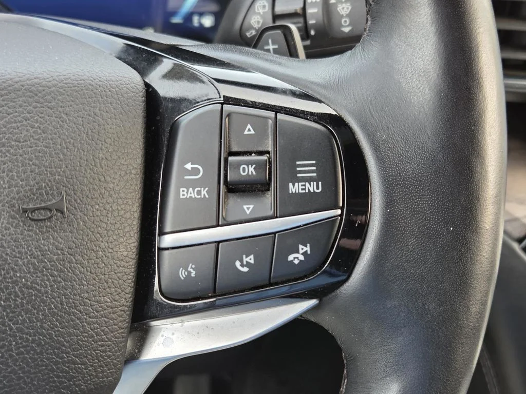 Used 2021 Gray Metallic Ford Platinum image 21