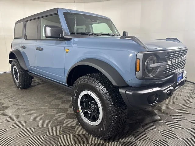 2025 Ford Bronco Badlands 4x4's photo