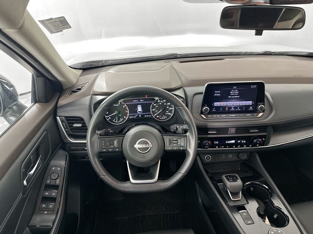 Used 2023 White Nissan SV image 21