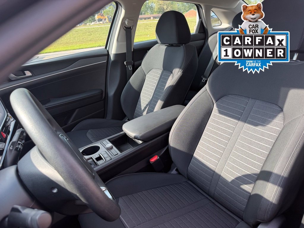 Used 2026 Gray Kia LXS image 3