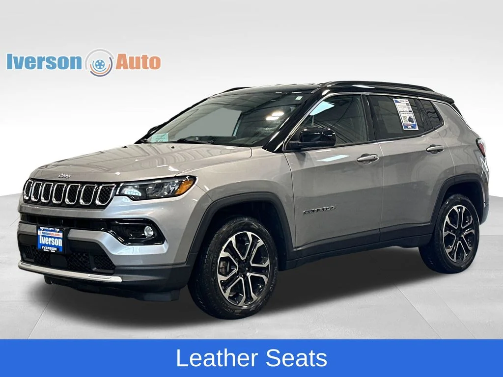 Used 2023 Silver Jeep Limited image 5