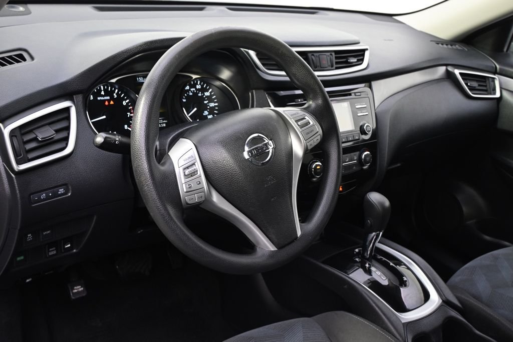 Used 2016 Gun Metallic Nissan S image 9