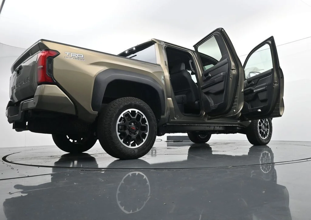 Used 2026  Toyota TRD Off-Road image 29