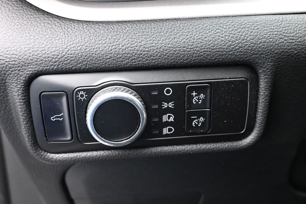 Certified Used 2023 White Ford XLT image 13