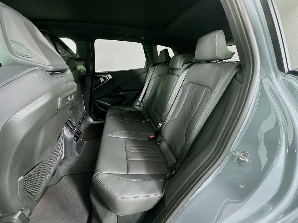 Used 2026 Brooklyn Grey Metallic BMW 30 xDrive image 17