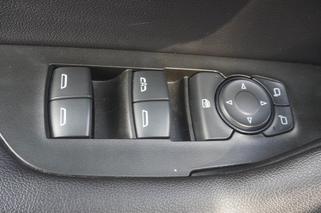 Used 2022 BLUE Chevrolet LT image 16