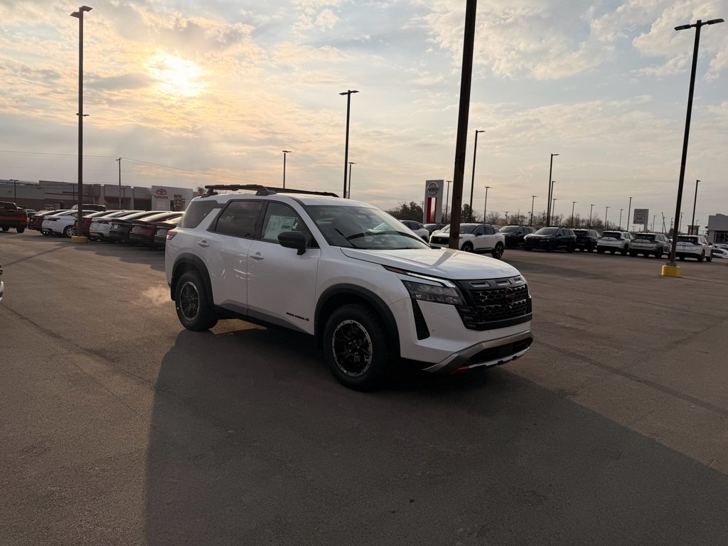 2026 Nissan Pathfinder Rock Creek 4WD's photo
